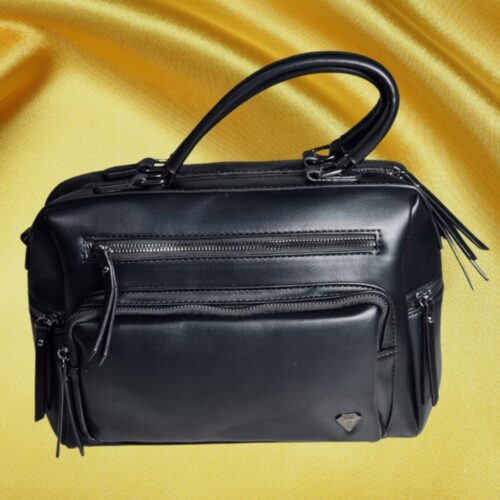 Bolsa Feminina Preta com Zíper e Compartimentos – Elegância com Organização